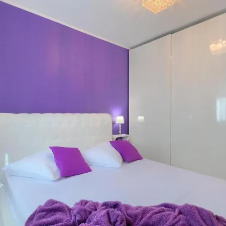 Villa Chiara 2 Bedroom, Private Pool, Bbq & Child-friendly Puntera